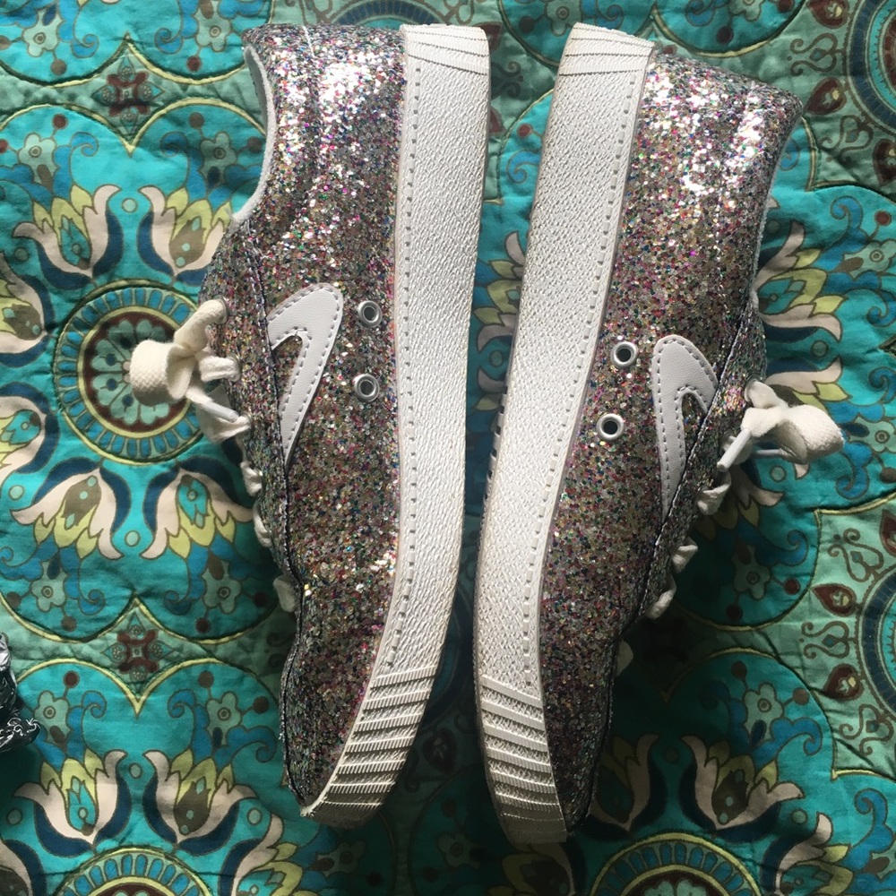 SOLD Tretorn Rainbow Glitter Sneakers EUC (7) - Picture 2 of 7
